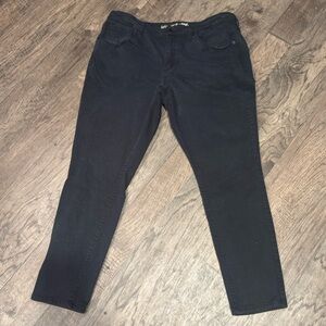 Universal Thread Dark Denim Jeans sz 16